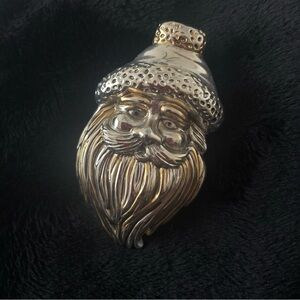 Gold and Silver Santa Claus brooch Or pendent